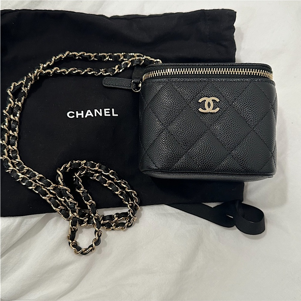 Chanel Caviar Square Mini Vanity Case with Chain - Picture 1 of 15